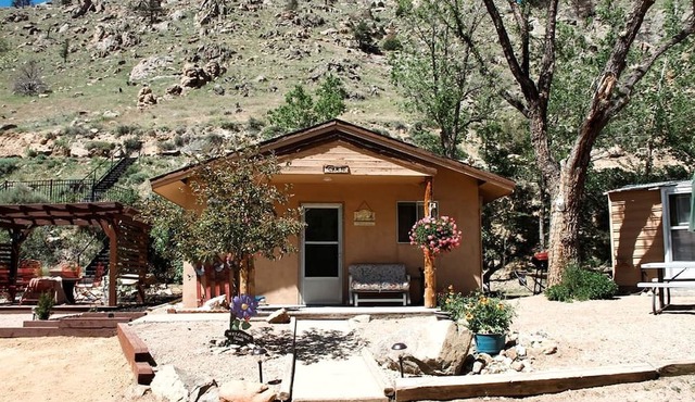 Rural Cabin Rental in Gorgeous Poudre Canyon near Fort Collins, Colorado