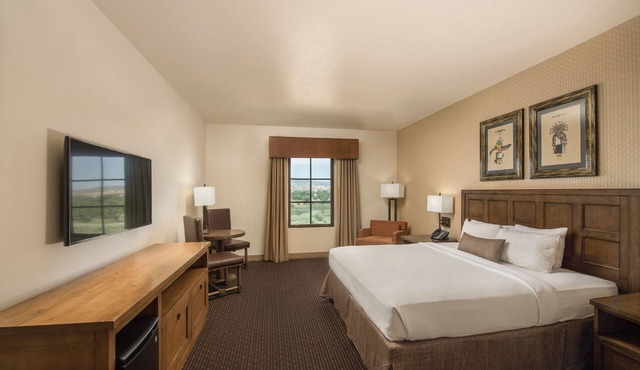 Santa Claran Hotel Casino