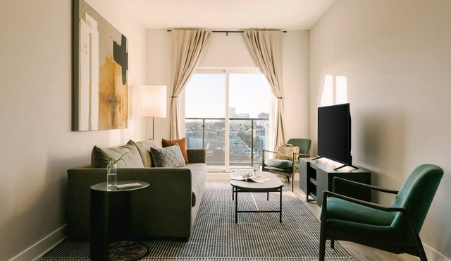 Sonder Ovation | Superior One-Bedroom Apartment w/Juliet Balcony in Philadelphia