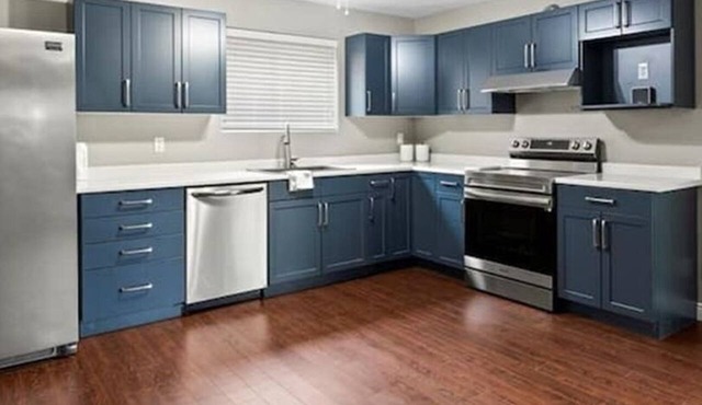 Spacious 3BR Basement Suite | Near 5min Gordie Howe Bridge | Families & Groups in Windsor