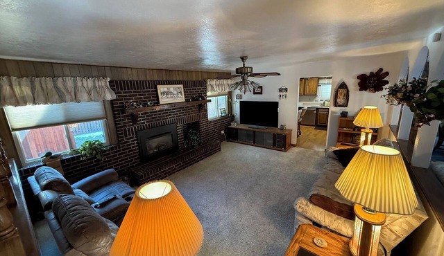 Spacious 3BR Ranch Home across from Lake Arbor Park with Private Covered Patio in Arvada