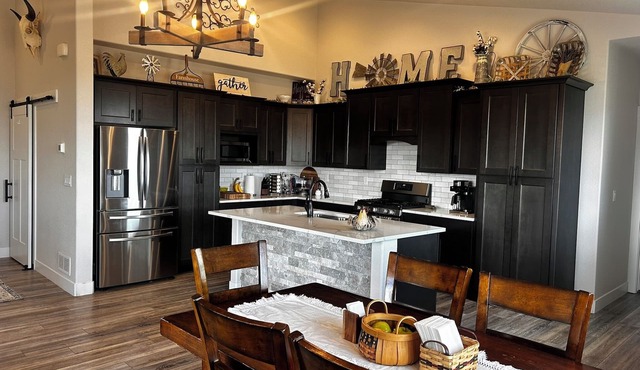 Spacious & fully equipped home with hot tub & pool! in Cheyenne