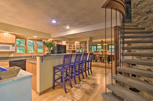 Spacious Lakehouse w/Deck, Kayaks, & Dock! in Cambridge