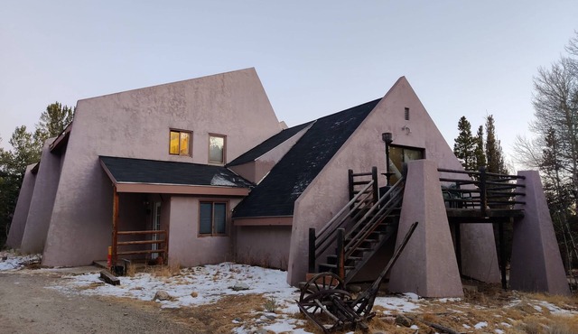 Spacious Mountain Home with Hot Tub on 10 Acres, Nearby Skiing