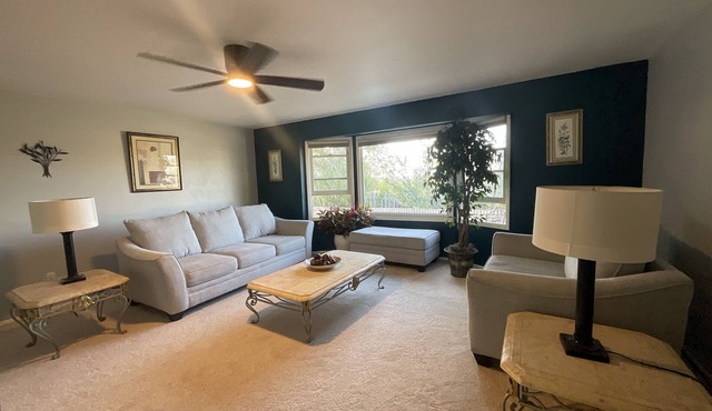 Spacious & quiet Denver Home - 7bedroom, 5 bath & queen