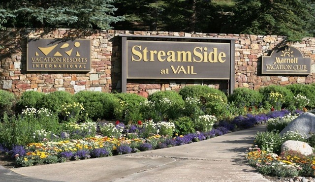 Spend Christmas Week in Vail, CO