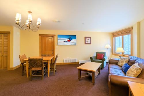 Springs 8840 by SummitCove Lodging in Colorado