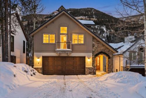 Spruce Street Chalet Lux Living Mins to Vail