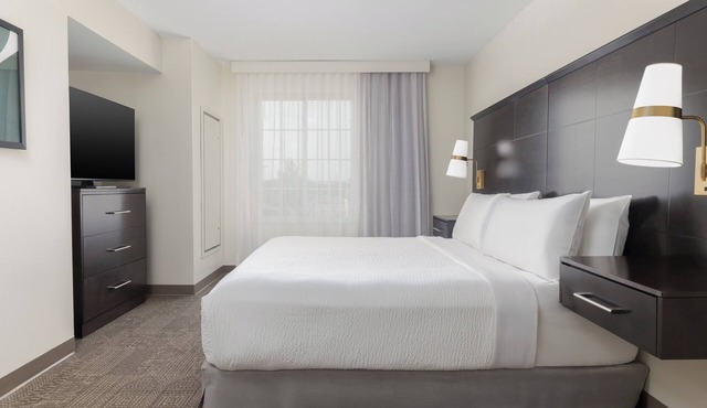 Staybridge Suites Denver-Central Park by IHG