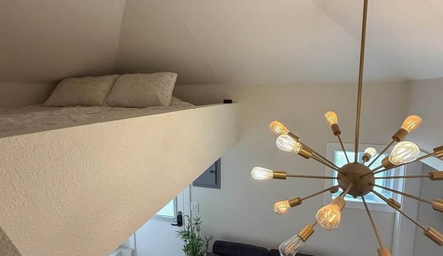 Studio with Private Bathroom