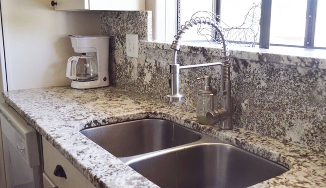 Stylish 3BR Aurora Home w/AC Near Denver & DIA