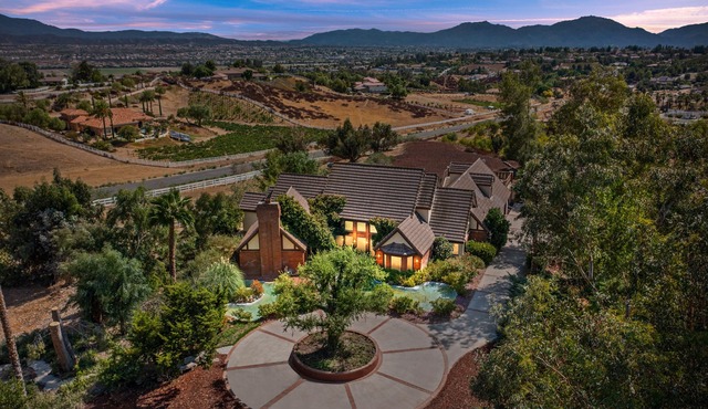 Temecula Romantic Tudor Estate In The Heart Of Wine Country in Temecula
