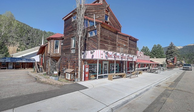 The Candy Cabin