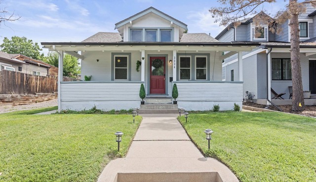 The Craftsman House - Prime Location - 4BD