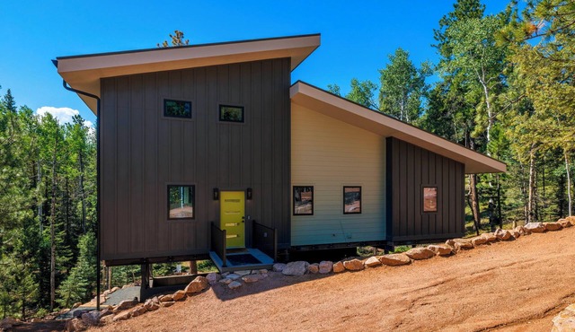 The Stilt House, Sanctuary in Colorado Mountains