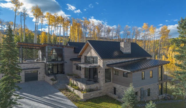The Summit | Modern Mountain Luxury w/Pano Views above Mountain Village