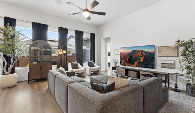 The Wandering Key | Gather & Unwind, Sleeps 14