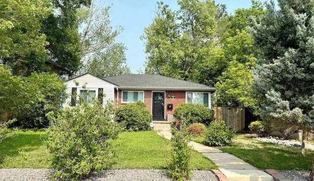 Top-Rated Bungalow Near City Park/National Jewish