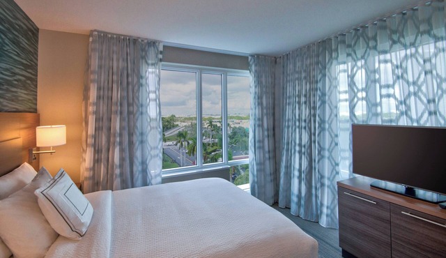 TownePlace Suites by Marriott Miami Airport in Miami