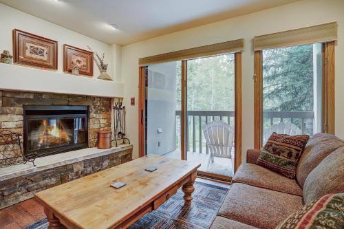 Townsend Place 2BR Condo with Ski In, Ski Out Access