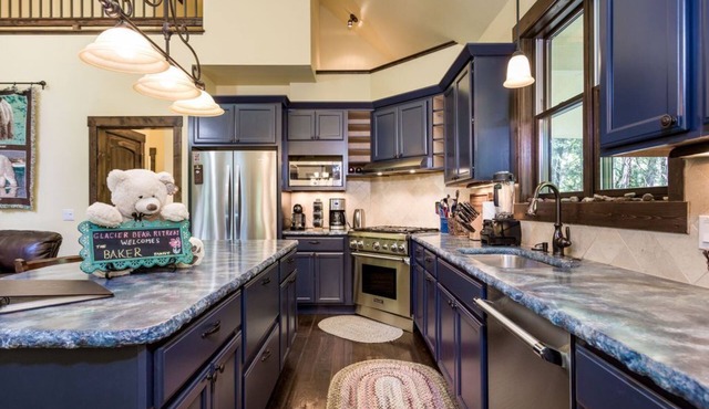 Uber Luxury Home INSIDE Glacier with Hot Tub, Pool Table & Guest House! in West Glacier