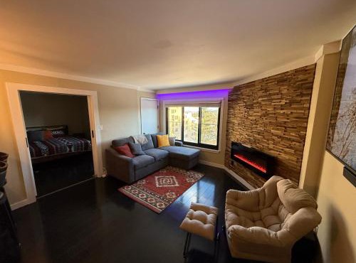 Unique 2 Bed, 2 Bath with In & Out Night Skiing in Snowshoe