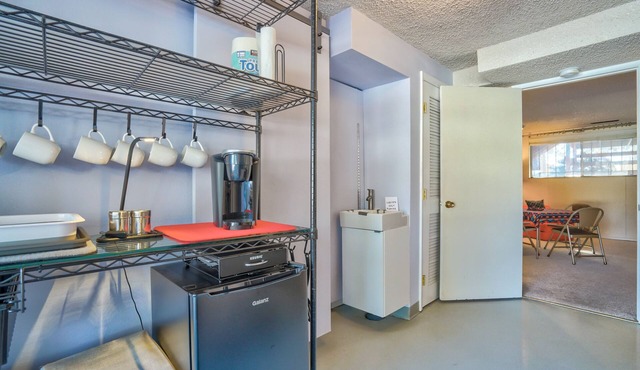 Walk-Out Basement Apartment | Pet Friendly!