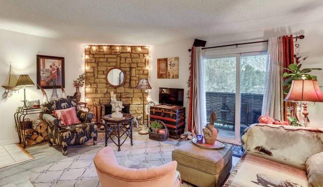 Walk to Parks & Dining! Lakewood Condo w/Balcony