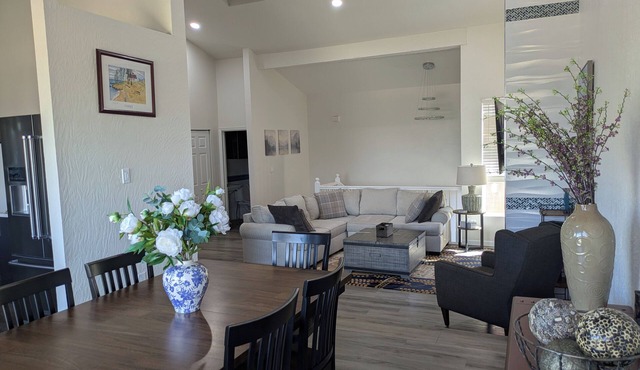 Walkable Littleton Retreat close to Medical Centers