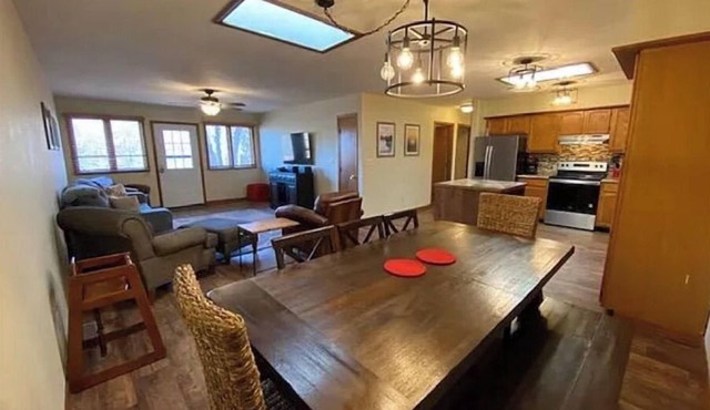 Waterfront House- Slip Included in Shell Knob