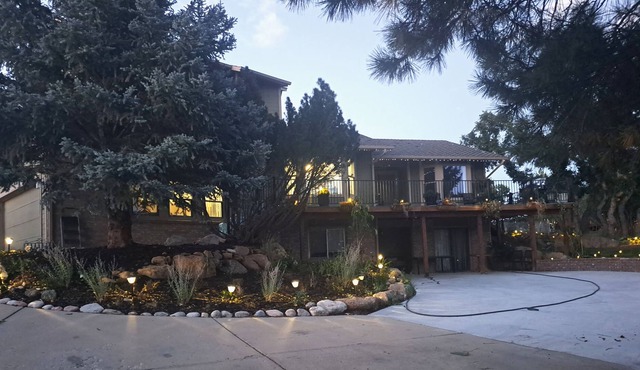 Wildlife and Pines Retreat