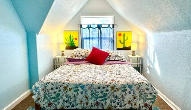 Wonderful 2-bedroom house in Denver perfect for your getaway