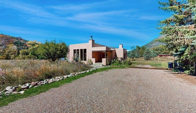 Woody Creek Home with 3BR + Kids Room