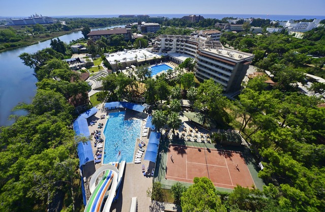 Linda Resort Hotel 
