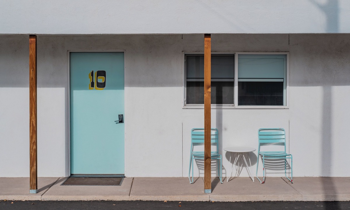 Del Norte Hotel | Mellow Moon Lodge