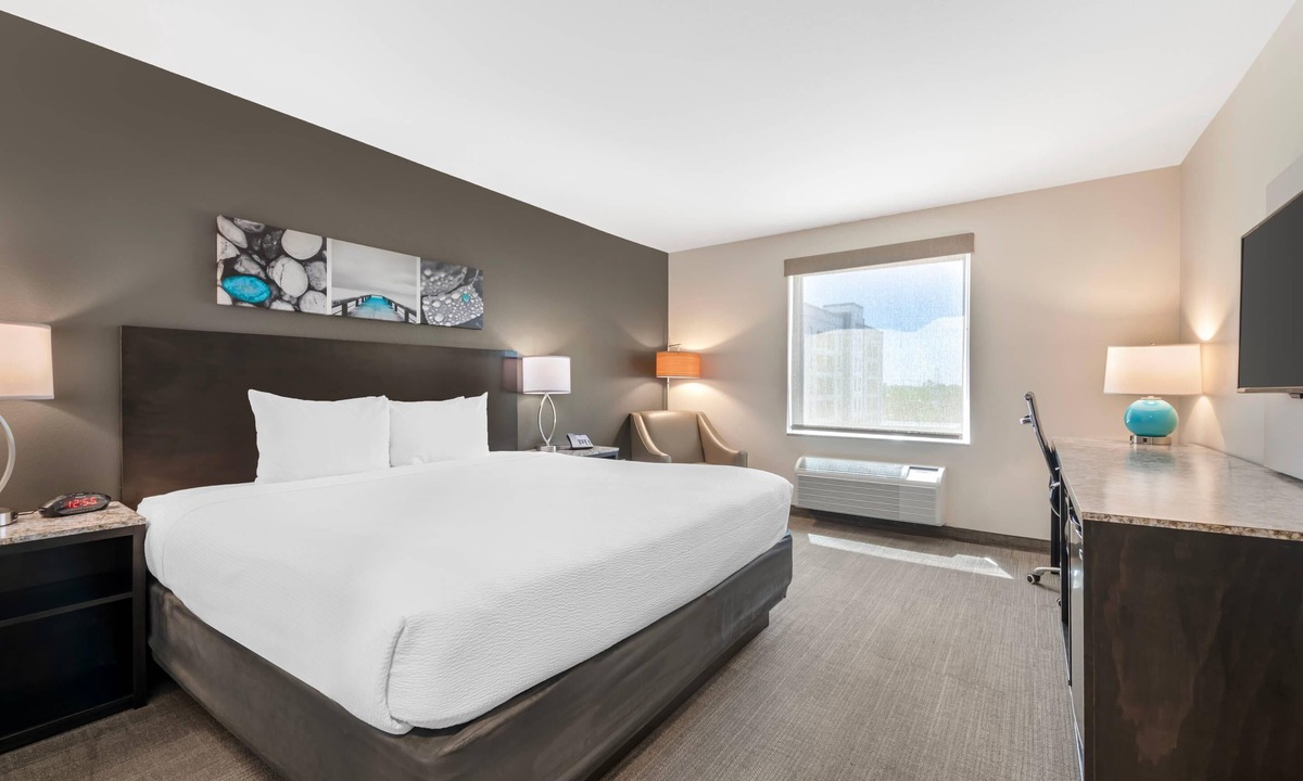 Fruitville Hotel | Caretta Landing Sarasota, an Ascend Collection Hotel