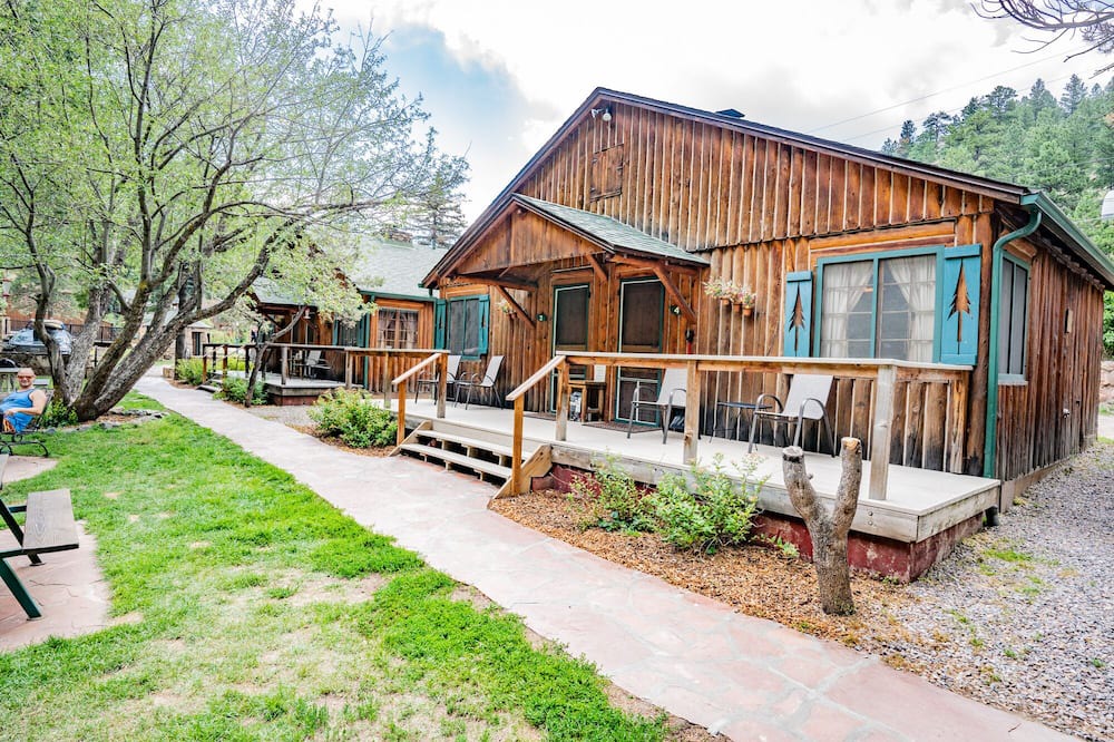 Evergreen Cabin | Colorado Bear Creek Cabin 4