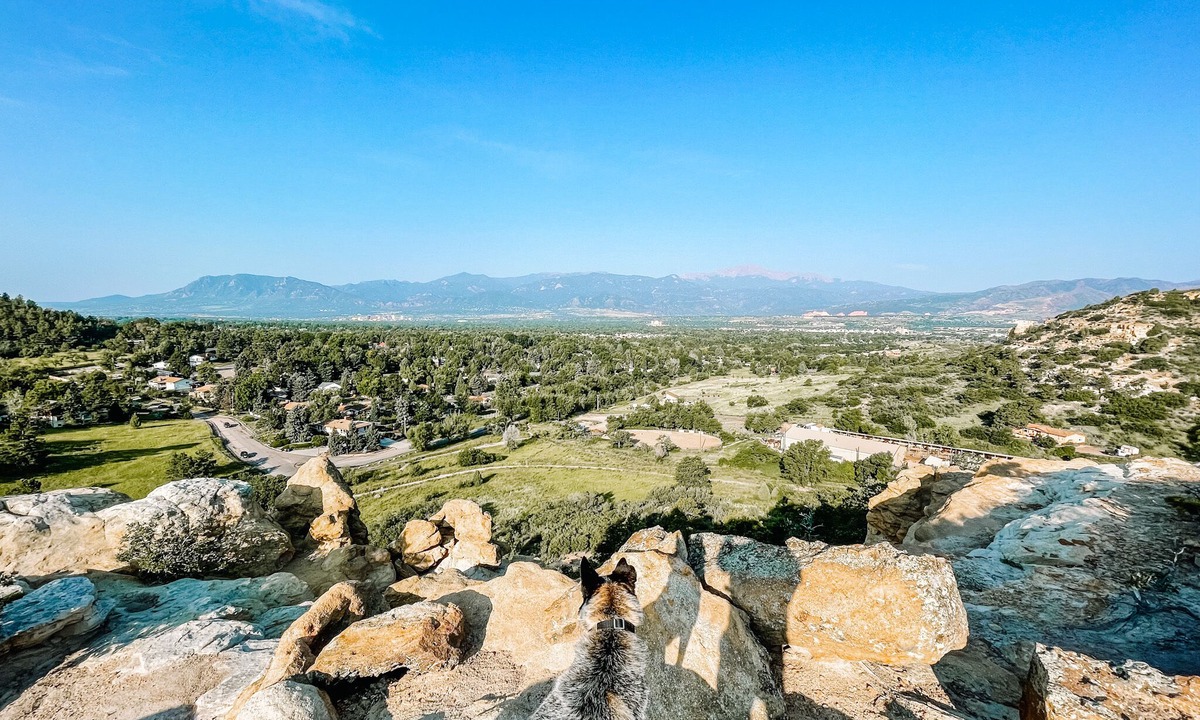 East Colorado Springs House | ✦LUX Guest Suite✦ Hiking Trails┃Mtn Views┃Grill