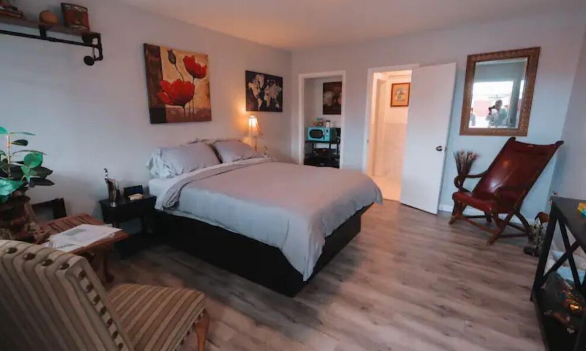 Morse Park Apartment | 12 Moroccan Vintage Motel EV Charging Available