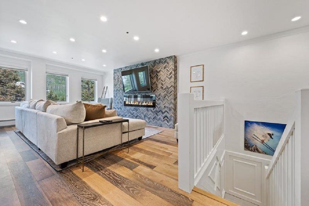 Beaver Creek Condo | Luxurious 2 Bedroom Beaver Creek Chalet - In The Heart of Beaver Creek Village