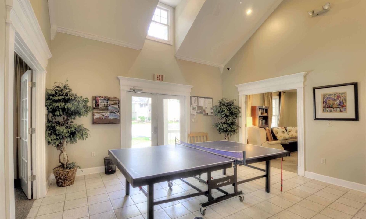 Demere Park Condo | GROUND FLOOR, WASHER & DRYER, PET FRIENDLY. CLOSE TO BEACH AND VILLAGE!