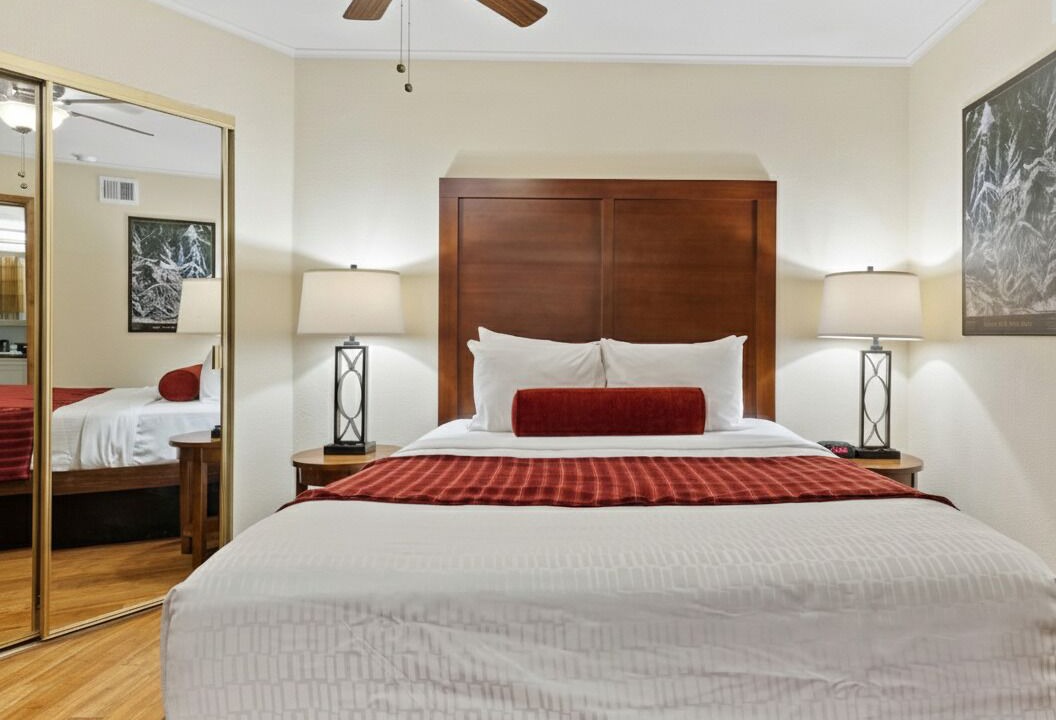Avon Cabin | Skiing- Avon Christie Lodge & Vail and Beaver Creek, sleeps 1-4