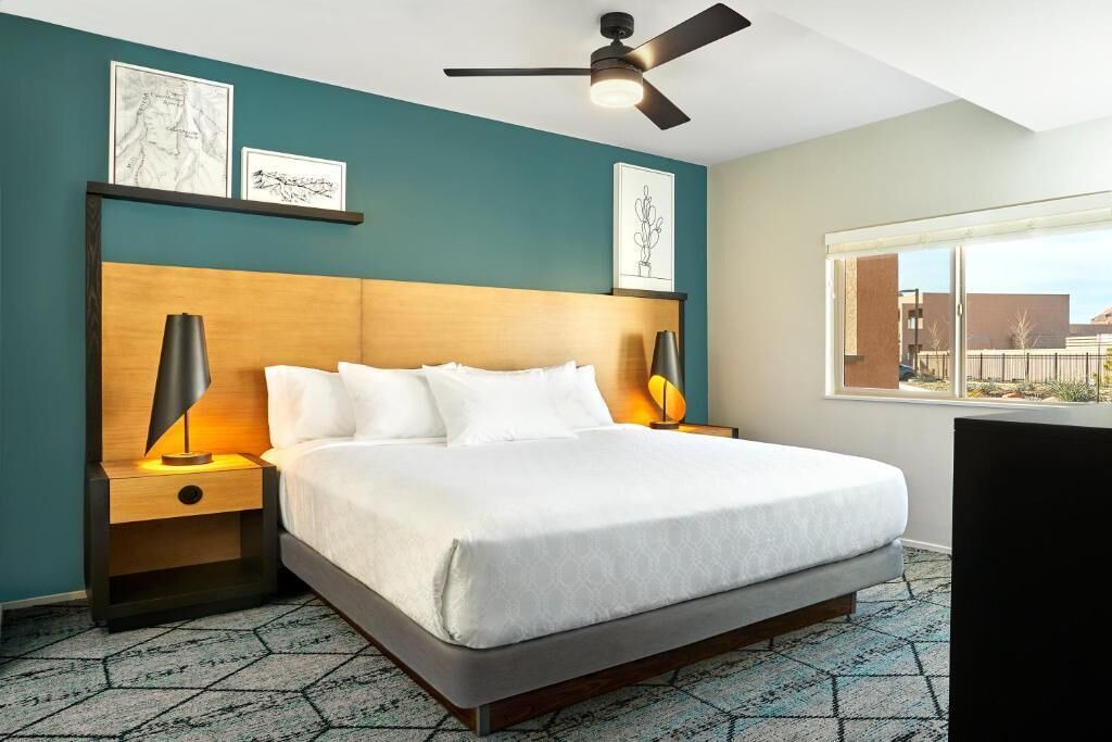 Moab Condo | Spacious 2-bedroom condo in amazing Moab with AC and gym access