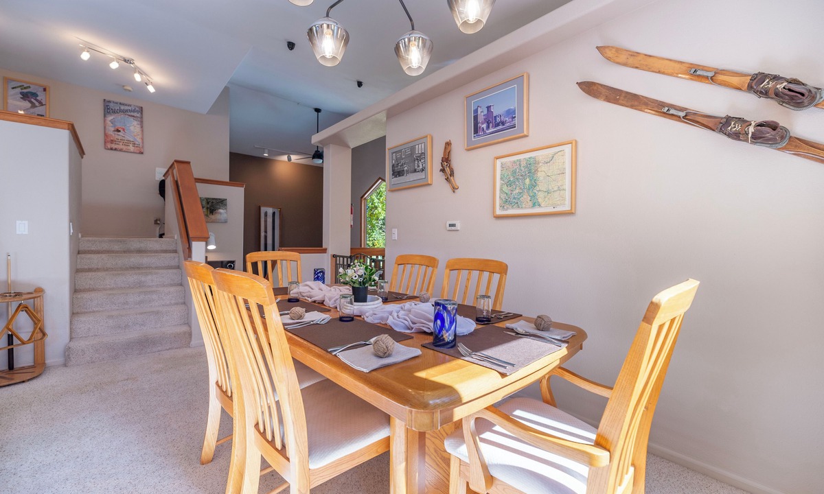 Breckenridge House | Peak 7, dog friendly fenced in yard, hot tub, pool table & dedicated work space