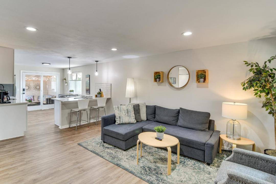 Arvada House | 12 Mi to Red Rocks, Dtwn Denver! Townhome w/Patio