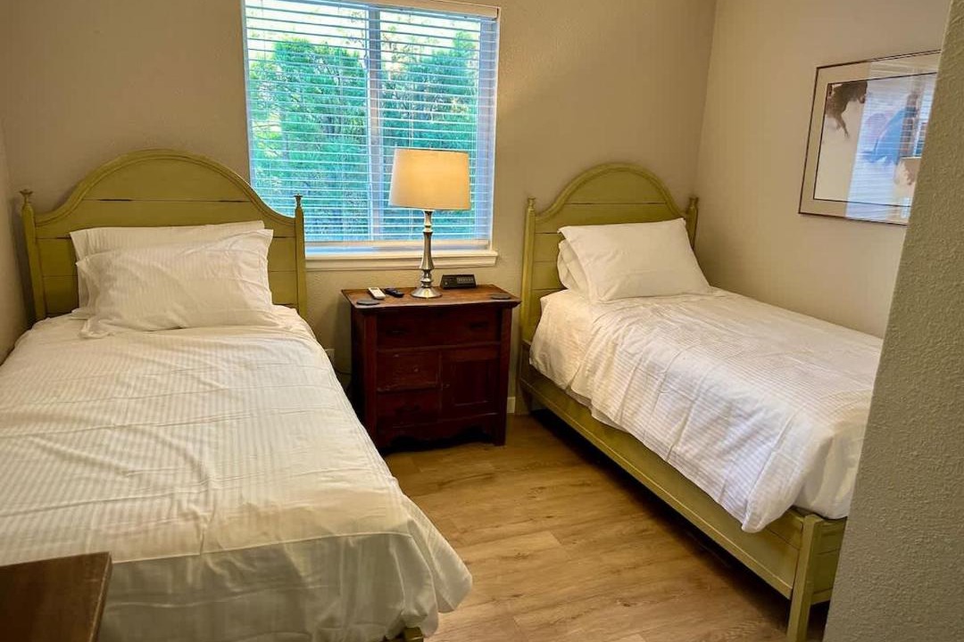 Sedalia House | Hier Hideaway - Hot Tub - Fire Pit - King Beds