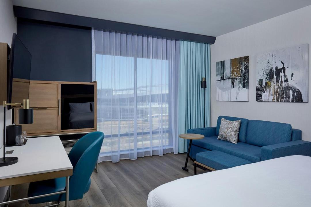 Sun Valley Hotel | Courtyard by Marriott Denver Downtown West