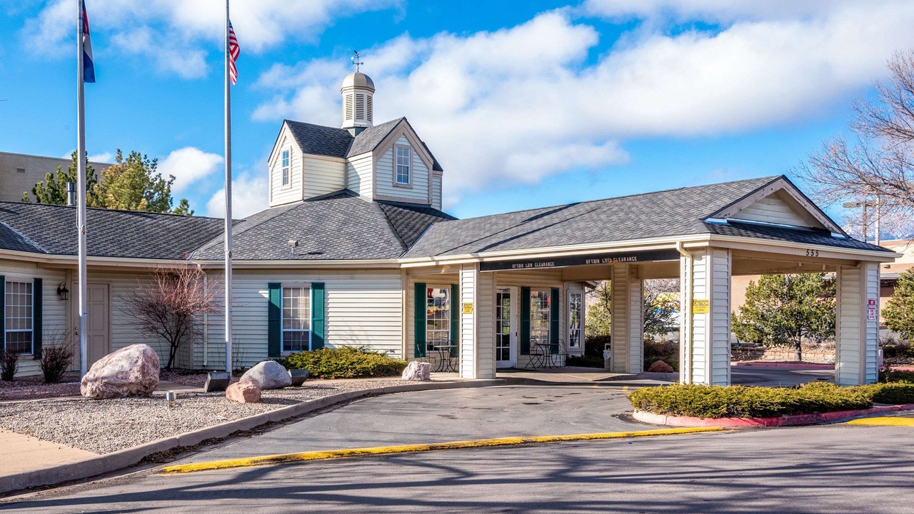 Photo of Buildings in West Colorado Springs
