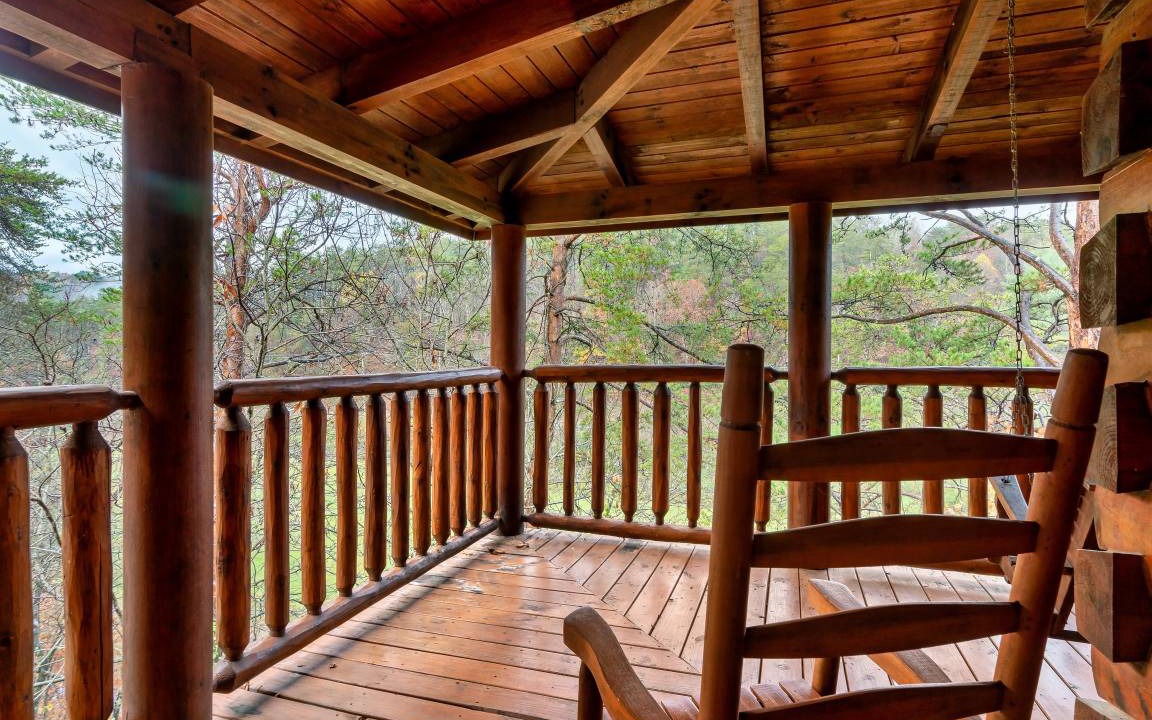 Photo of Patio Balcony in Sevierville