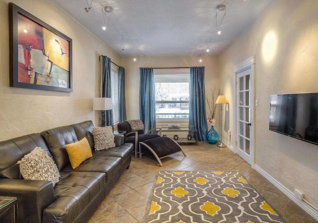 Photo of Livingroom in City Park West